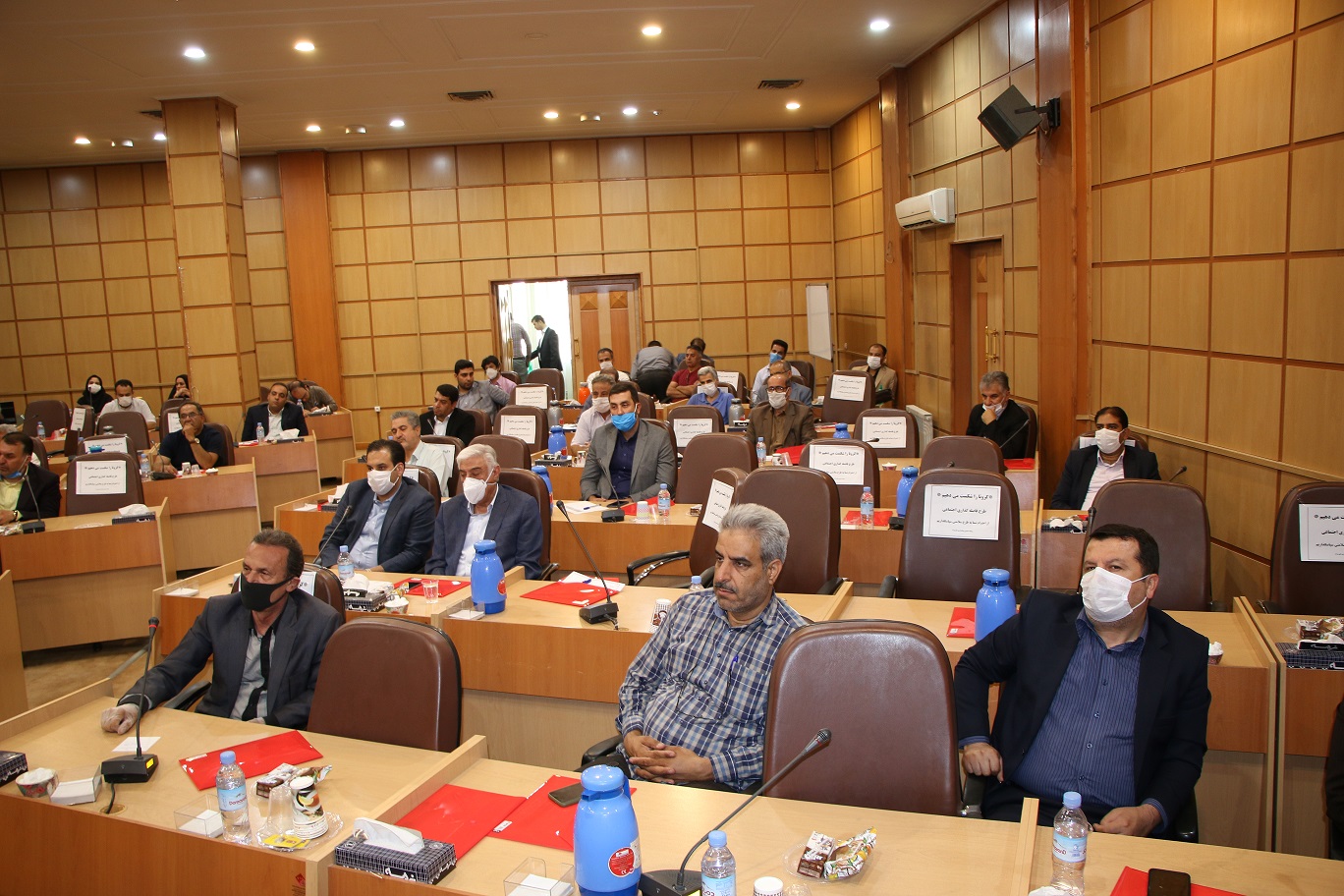 IMG 4470 1 | نخستین جلسه بررسی چالش ها و مشکلات صنعتگران و تولیدکنندگان در کهریزک برگزار شد