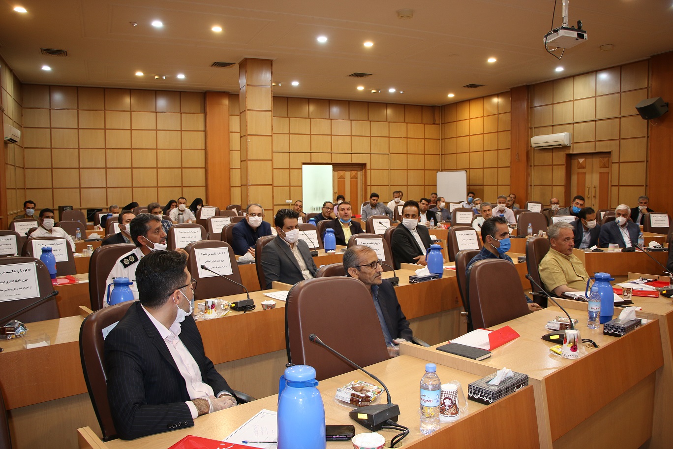 IMG 4475 | نخستین جلسه بررسی چالش ها و مشکلات صنعتگران و تولیدکنندگان در کهریزک برگزار شد