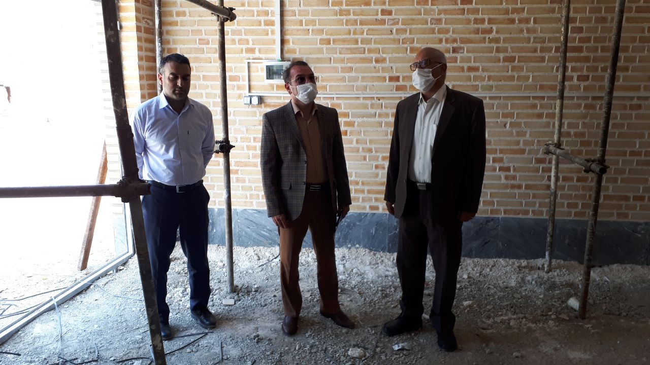 IMG 20200720 WA0017 1 | گزارش تصویری| بازدید بخشدار کهریزک از پروژه های آموزشی در حال احداث شهر کهریزک