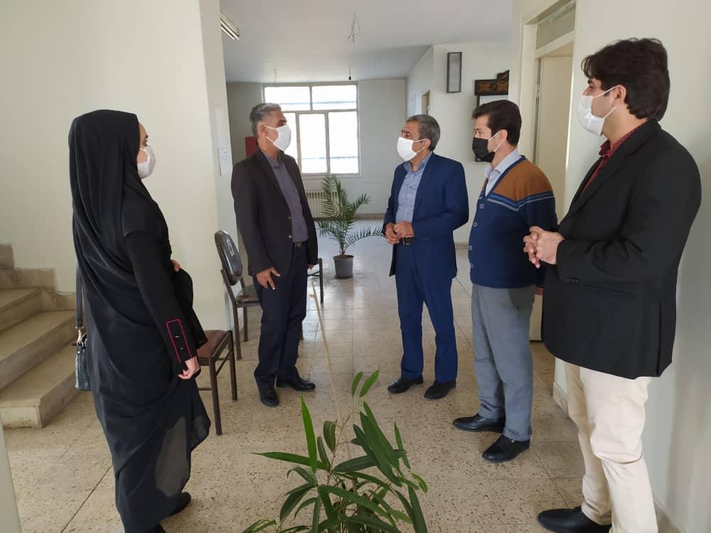 گزارش تصویری| بازدید سرزده بازرسان بخشداری کهریزک از ادارات سطح بخش