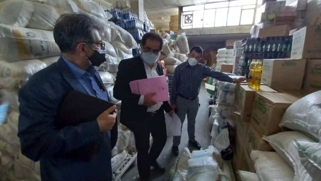 4 16 | توزیع 2 هزار بطری روغن به قیمت مصوب دولتی در بخش کهریزک