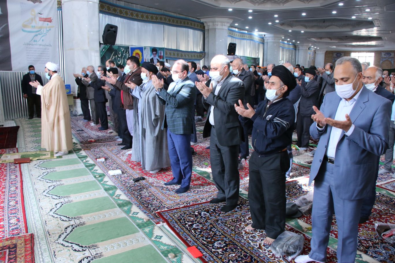 گزارش تصویری| برگزاری نمازجمعه‌ی ۲۷ اسفند ماه