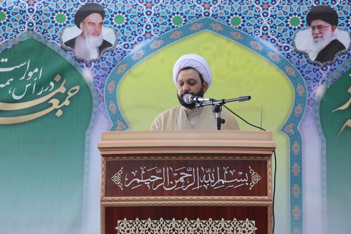 باید در برابر توطئه دشمنان طراحی کنیم