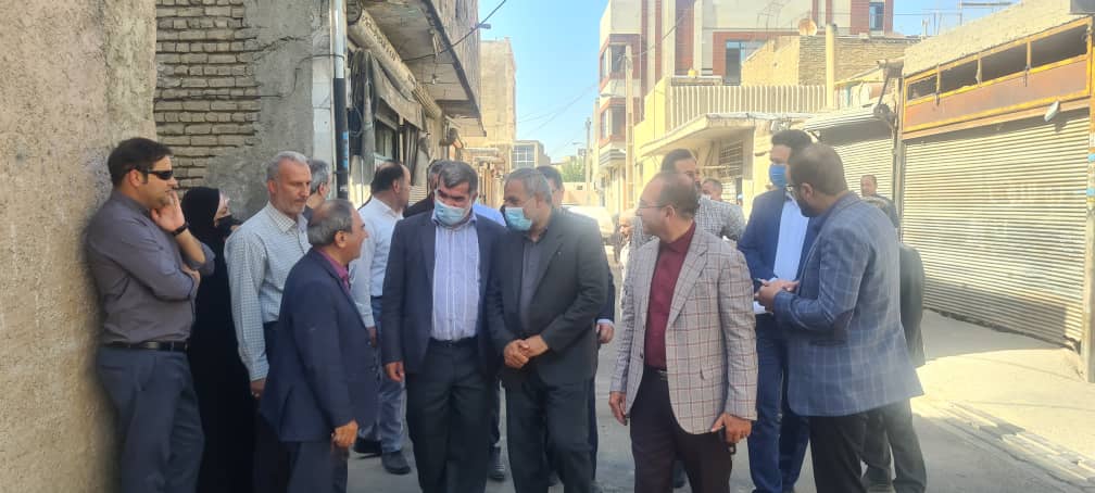 بازدید رییس بنیاد مسکن انقلاب اسلامی از محله قلعه روستای گلحصار